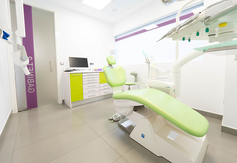 clinica-dental-tavernes-de-la-valldigna2